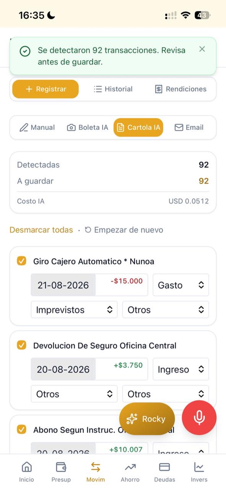 Pantalla Cartola IA: se detectaron 92 transacciones en una cartola PDF, cada una con fecha, monto y categoría para revisar